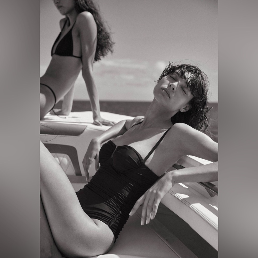 SIR. Zoya Gathered One Piece Swimsuit Size SIR. 3 / US 8 - Picture 12 of 17